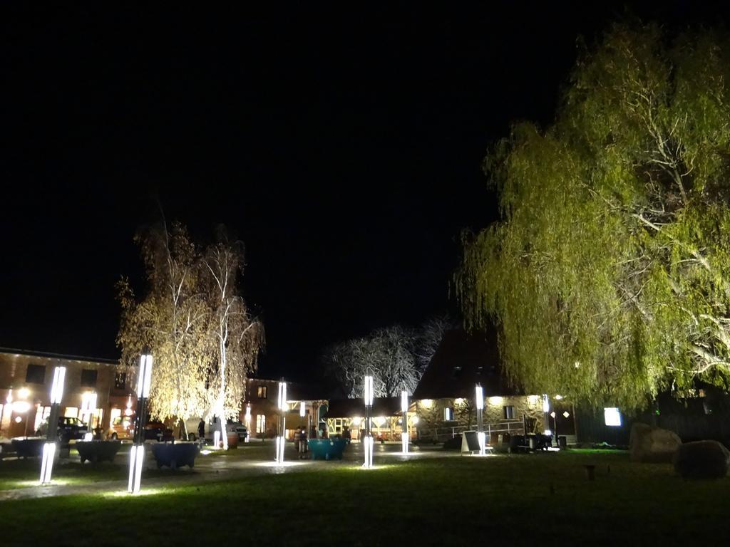 Hotel Und Restaurant Am Peenetal Liepen  Zewnętrze zdjęcie
